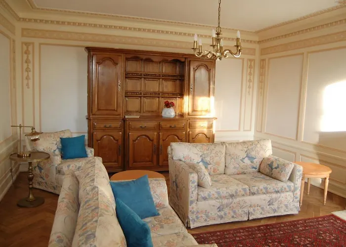 Chateau Begot Venkovský dům *